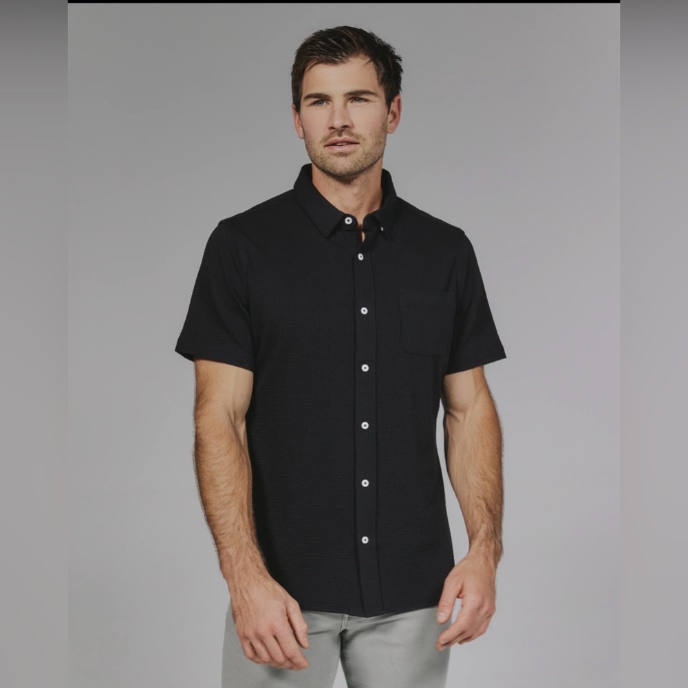 7 Diamond’s Men's Black Short Sleeve Shirt